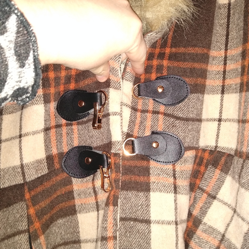 Coat - Picture 2 of 5